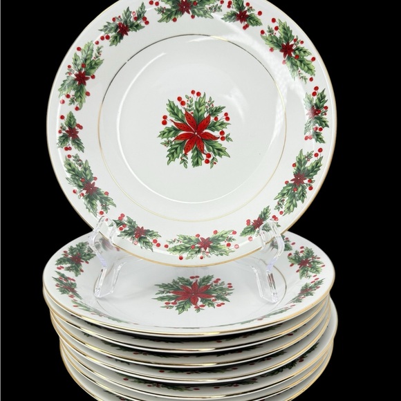 8 Lynns Holly Wreath Fine China 8 1/4" Bowls Poinsettia Christmas Soup Cereal - Picture 1 of 9